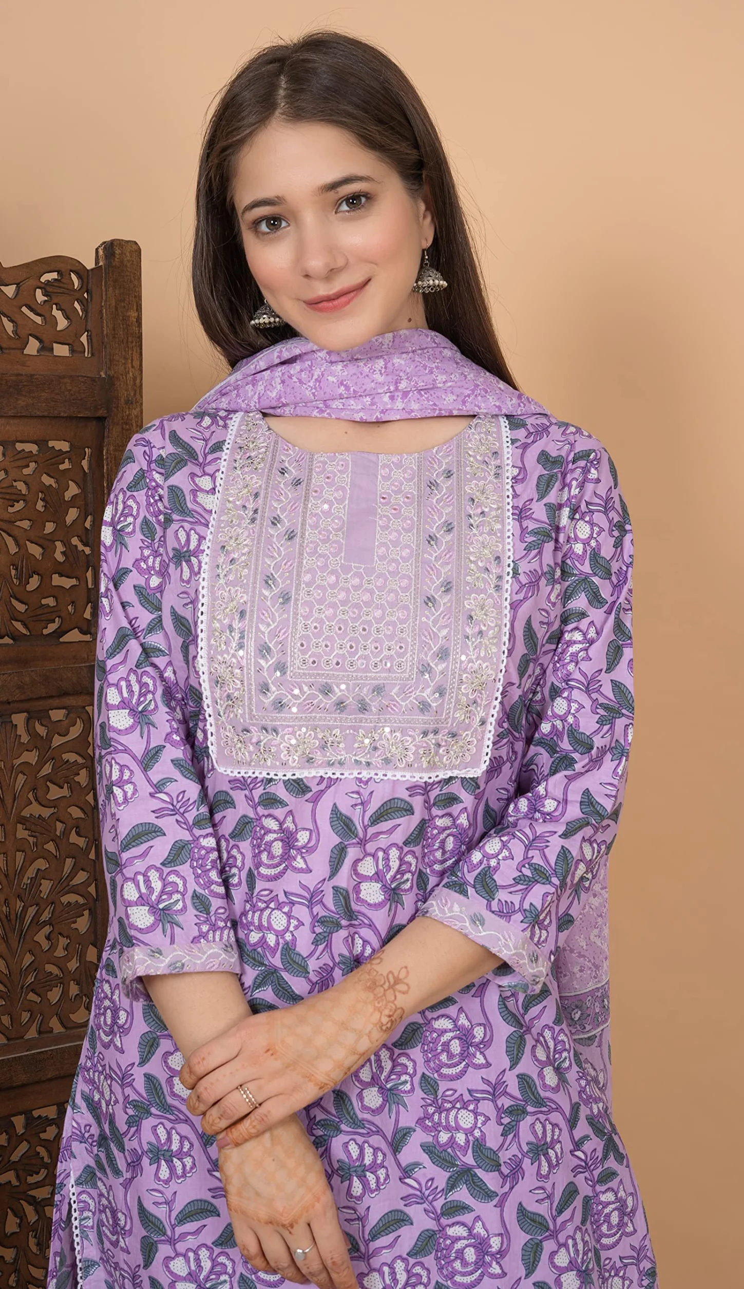Meera Fab Damska bawełniana drukowana zielona drukowana prosty haft Kurta z Palazzo & Dupatta