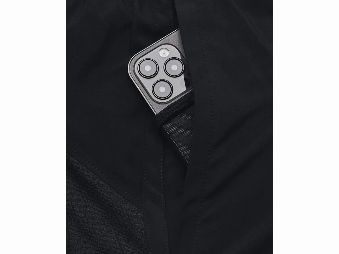 Under Armour Launch 7'' Krótki - Zrelaksowany Mężczyźni