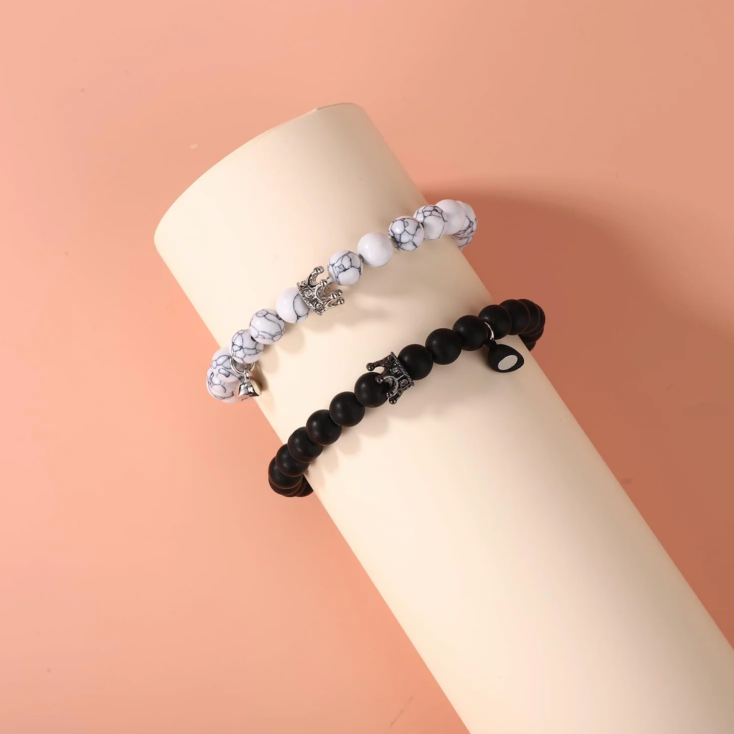 2szt Magnetyczne Bransoletki dla Par, Love Heart Pasujące Bransoletki King & Queen Crown Biżuteria dla Niego i dla Niej Prezenty na Odległość dla Chłopaka Dziewczyny Rocznica Walentynki