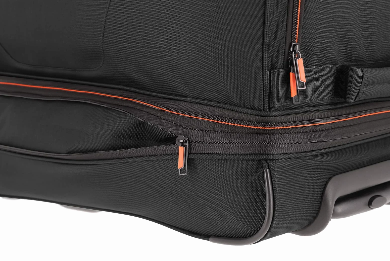 travelite Torba podróżna na wózek 2-kołowy rozmiar L ze składanym, seria bagażowa BASICS: miękka torba podróżna na bagaż z kółkami o dodatkowej pojemności, 70 cm, 98 litrów (z możliwością rozszerzenia do 119 litrów)