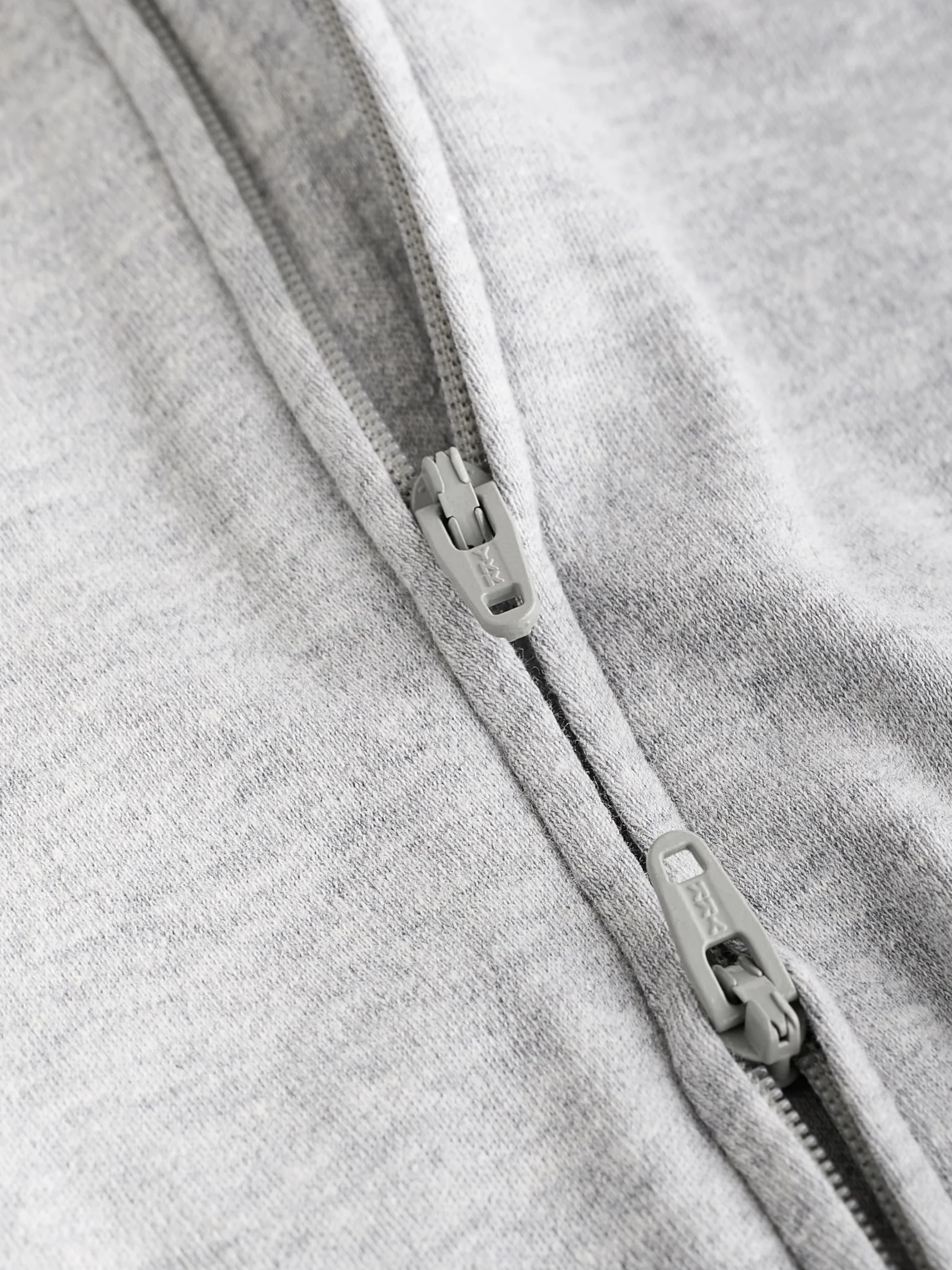 NEXT Noworodki unisex Zestaw 3 par śpioszków niemowlęcych ze 100% bawełny z suwakiem Essential