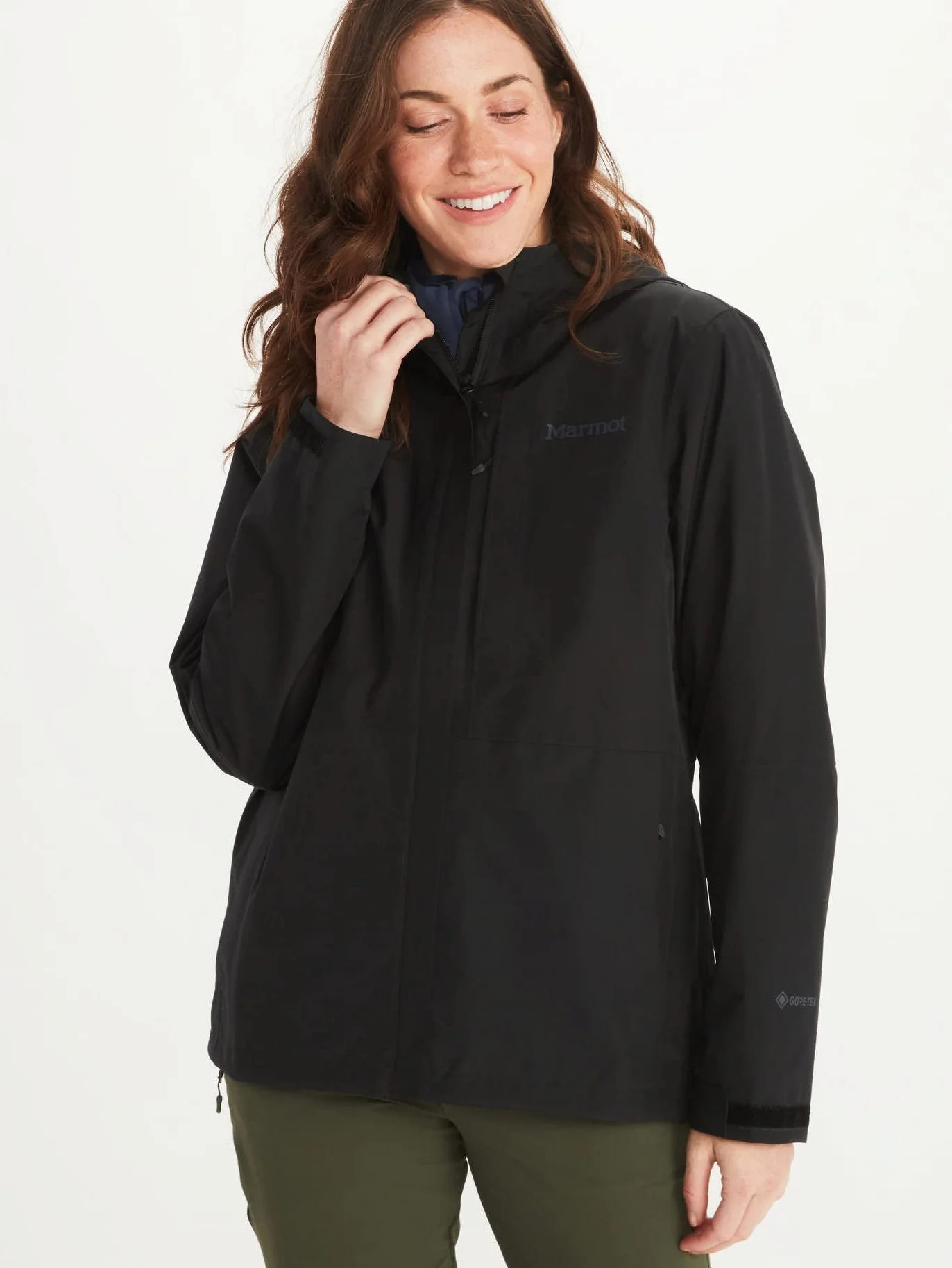 Marmot Kobiety Wm's Minimalist Jacket, Wodoodporna kurtka przeciwdeszczowa GORE-TEX, oddychający płaszcz przeciwdeszczowy z kapturem, lekka wiatrówka hardshell na wędrówki, Black, M