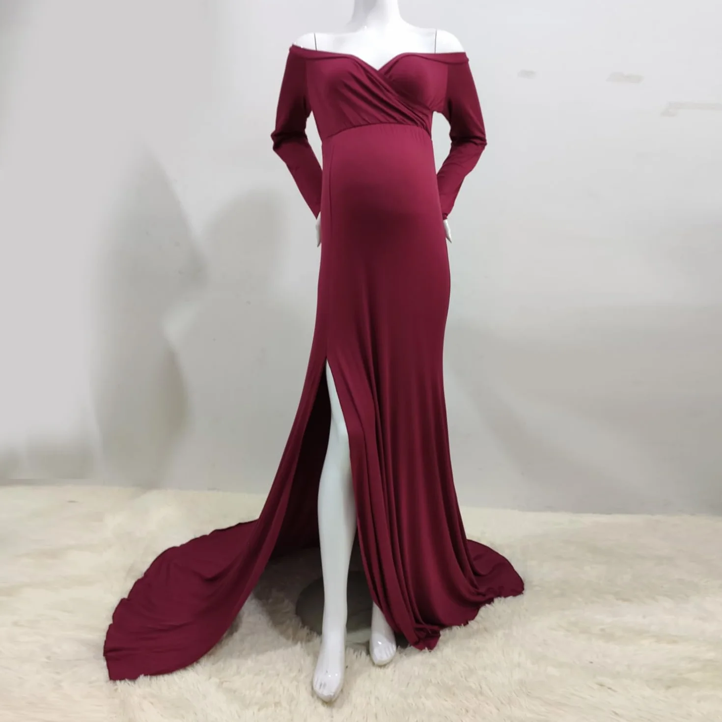 Sukienka ciążowa na sesję zdjęciową na całą długość, odkryte ramiona, rozcięcie z boku, syrenka, elegancka, dopasowana, bodycon, sukienka maxi, baby shower