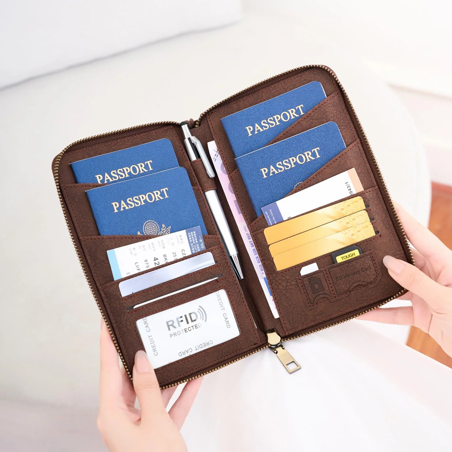 Toctax Torba na paszport, rodzinny organizer podróżny z blokerem RFID, organizer na paszport, etui na paszport dla kobiet i mężczyzn, kawa, 20.2 x 12.7 x 2.5 cm, Nowoczesny