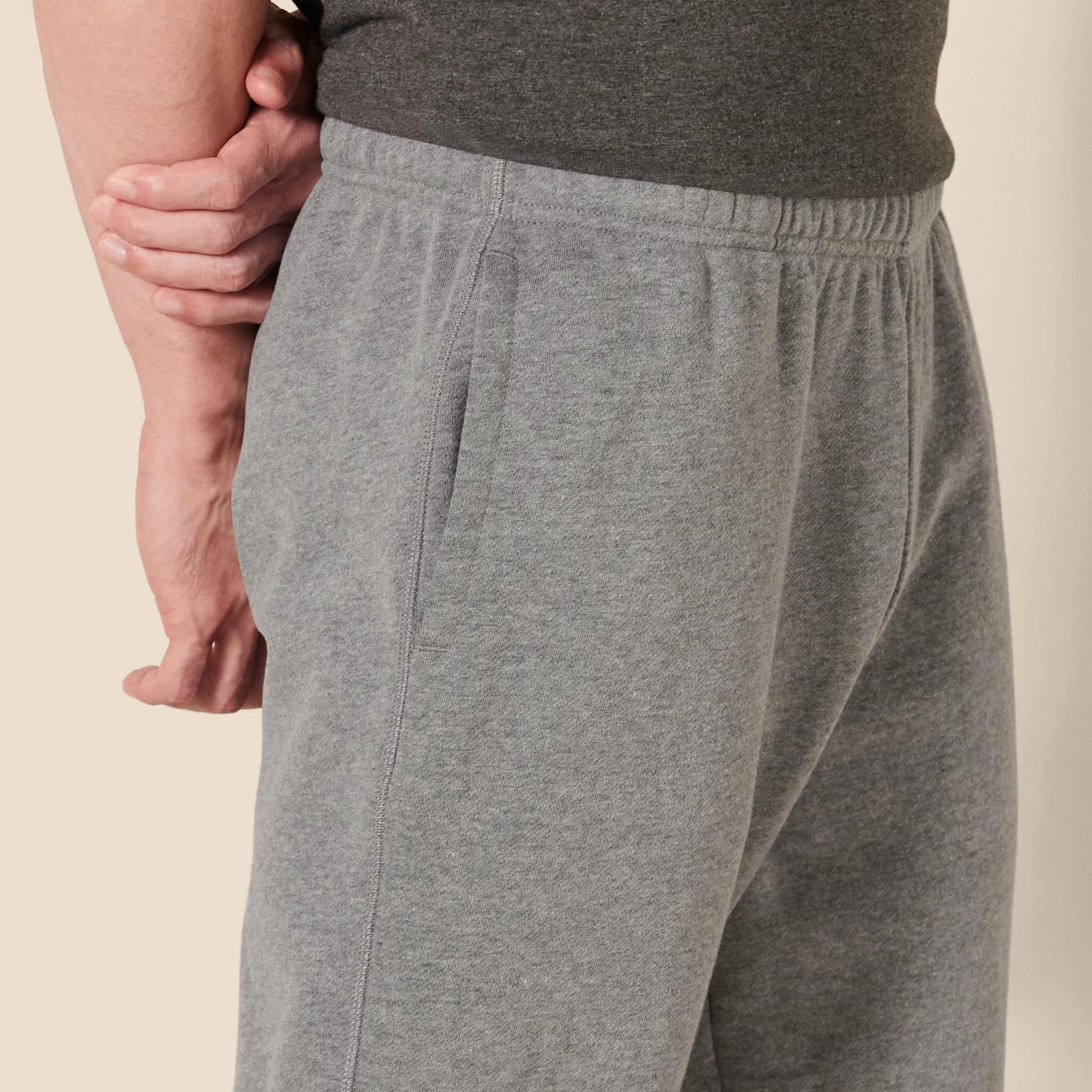 Amazon Essentials Mężczyźni Polarowe spodnie joggery