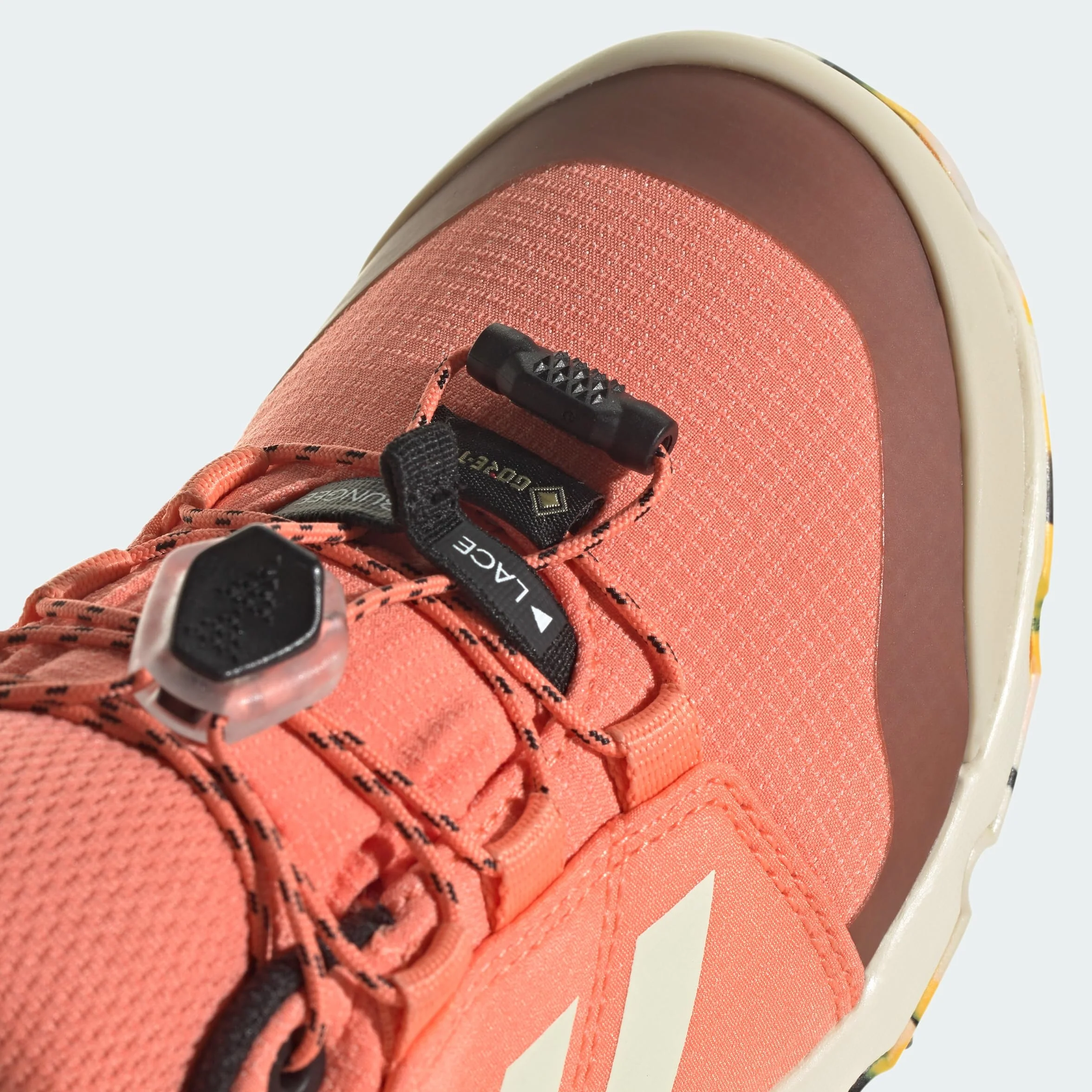 adidas Uniseks - dzieci Terrex GORE-TEX Hiking Shoes, Coral Fusion/Wonder White, 36 2/3 EU