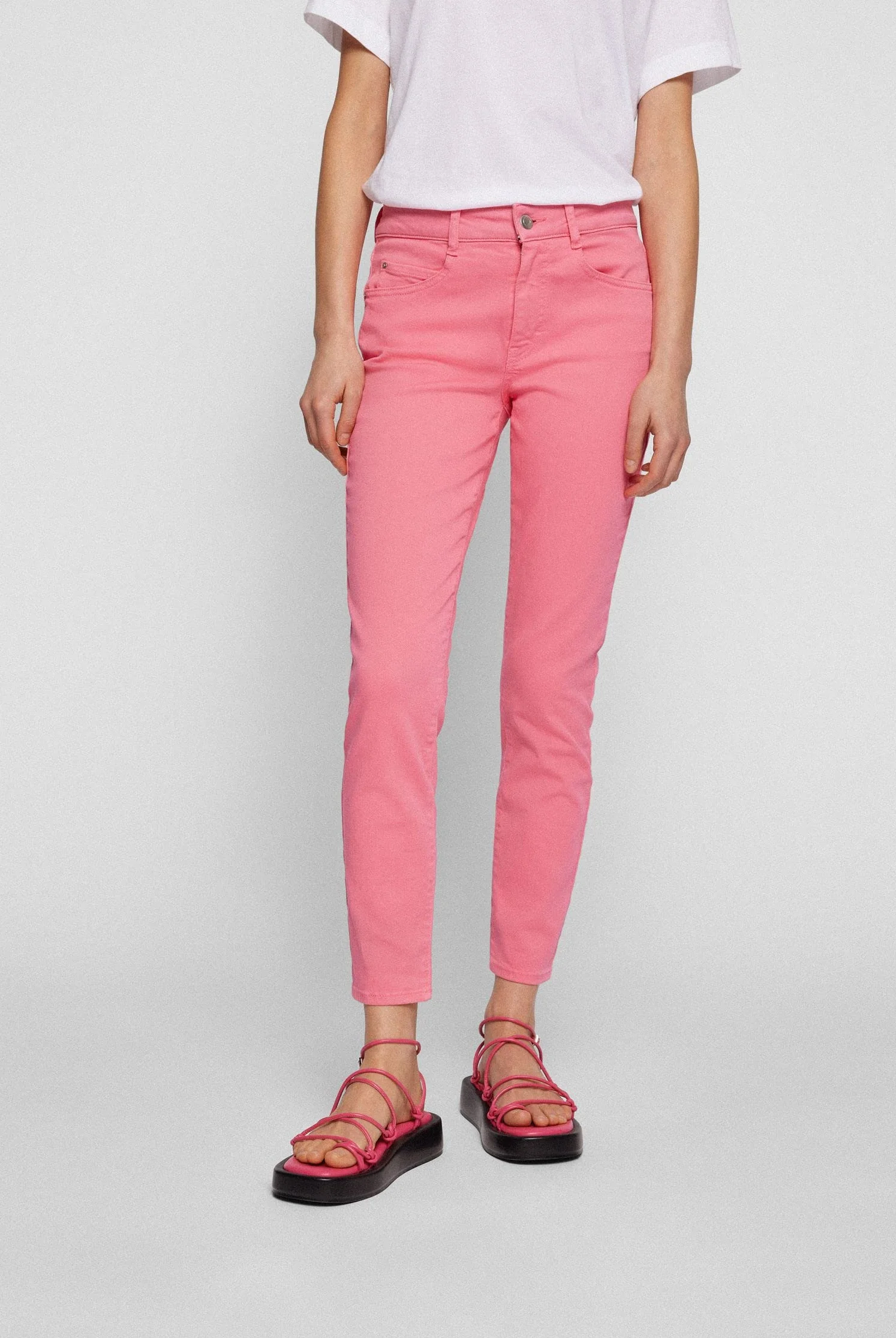 BOSS Slim Crop 2.0 - Dżins Kobiety