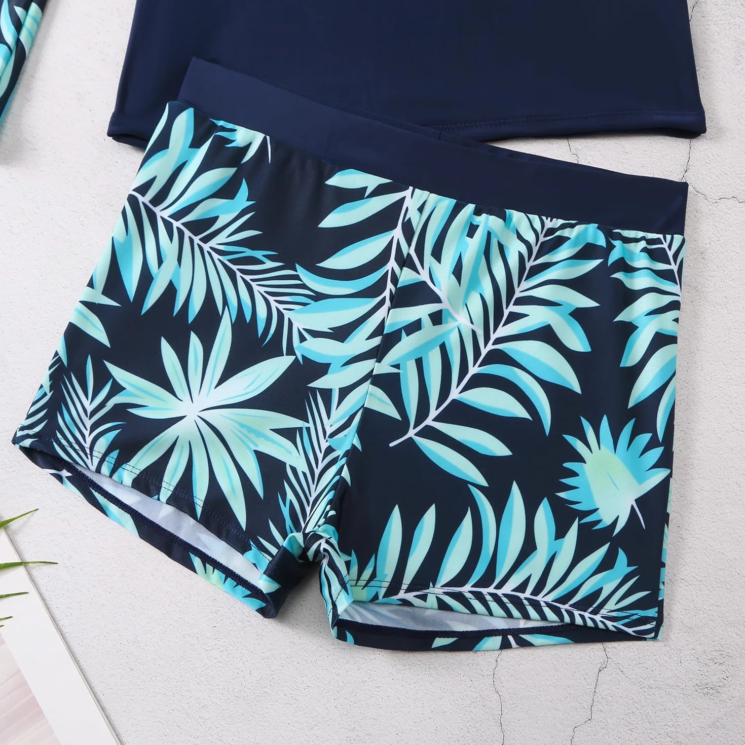 Owntop Kobiety Rash Guard | Stroje kąpielowe z długim rękawem dwuczęściowe z wysokim stanem Boyshort Bottom | Koszulka do pływania chroniąca przed słońcem
