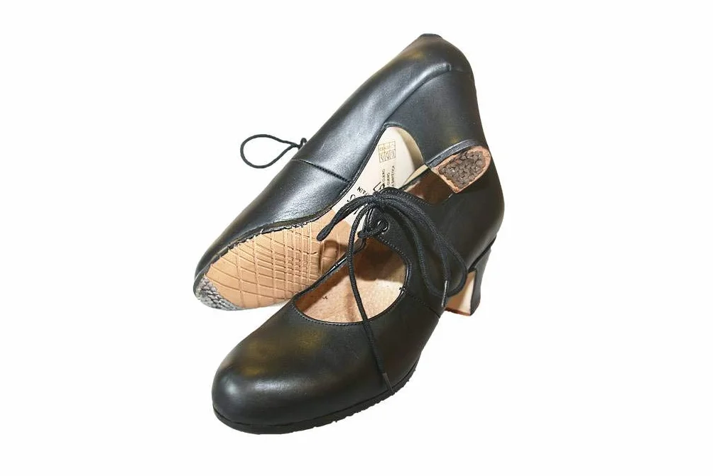Flamenco buty dla początkujących, model Sevilla damskie skórzane z gwoździami
