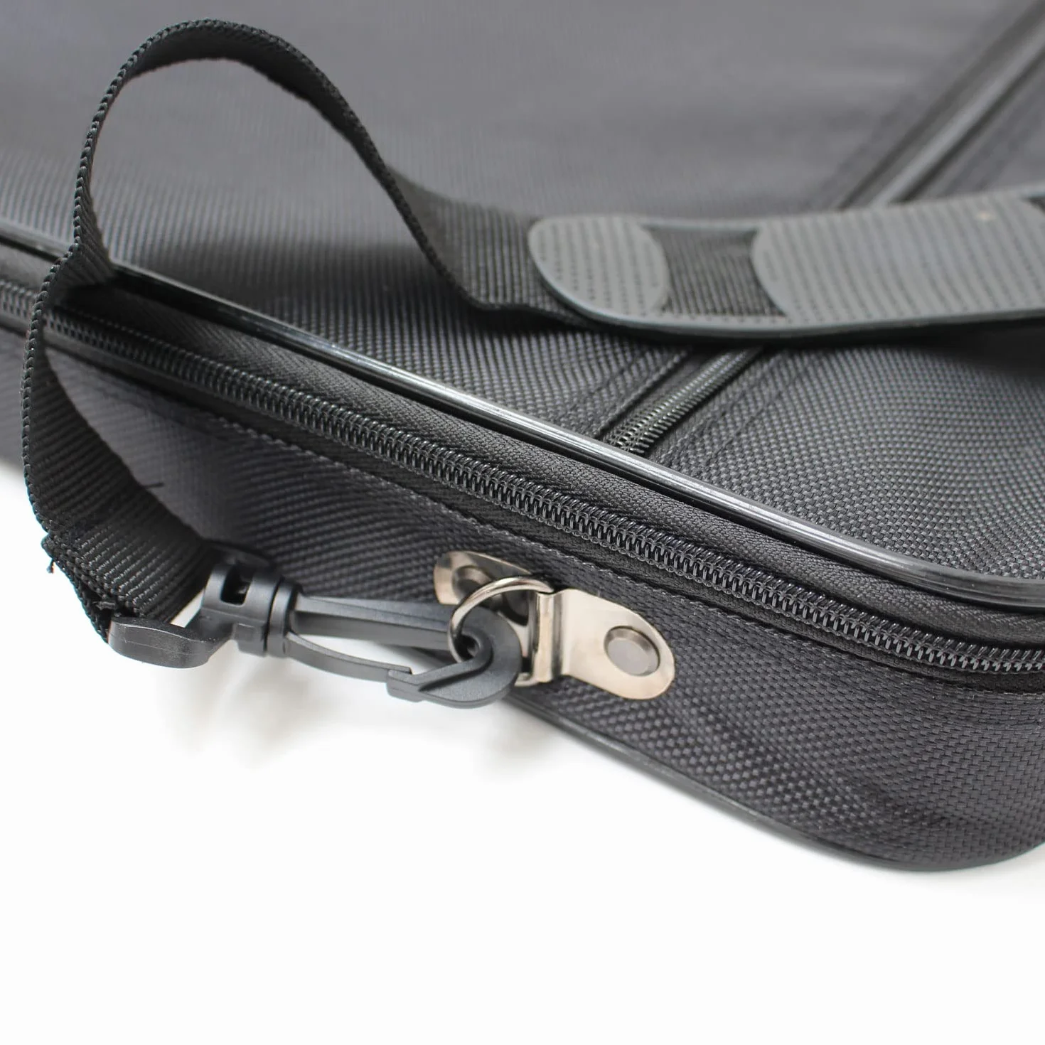 Artway A2 Art Portfolio Case - Teczka do przechowywania sztuki z uchwytem do noszenia/paskiem na ramię, wewnętrzne/zewnętrzne kieszenie i wewnętrzny pasek zabezpieczający (bez pierścieni) - czarne
