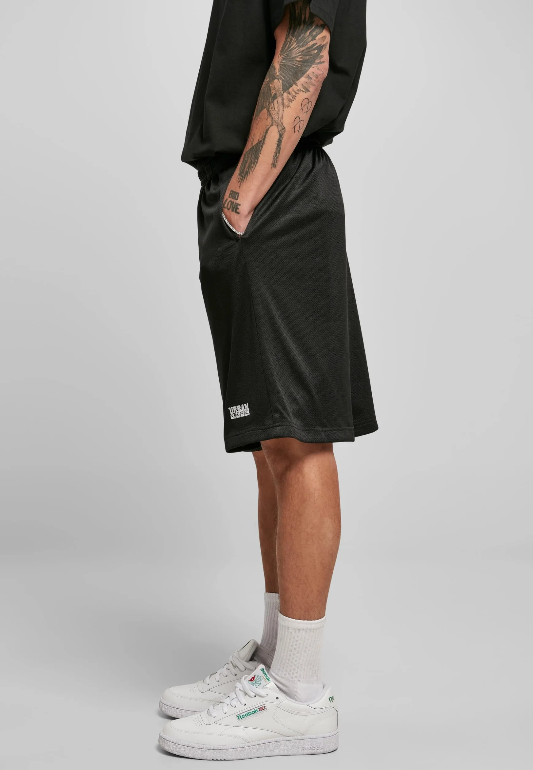 Urban Classics Szorty Typu Basic Z Siateczki - Odzież — szorty Mężczyźni