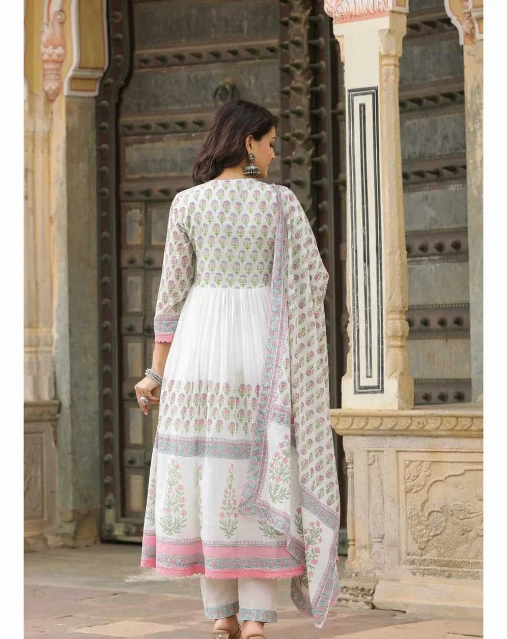 RangMahal indyjskie damskie spodnie z czystej bawełny haftowane Anarkali Kurta Tussle Dupatta zestaw