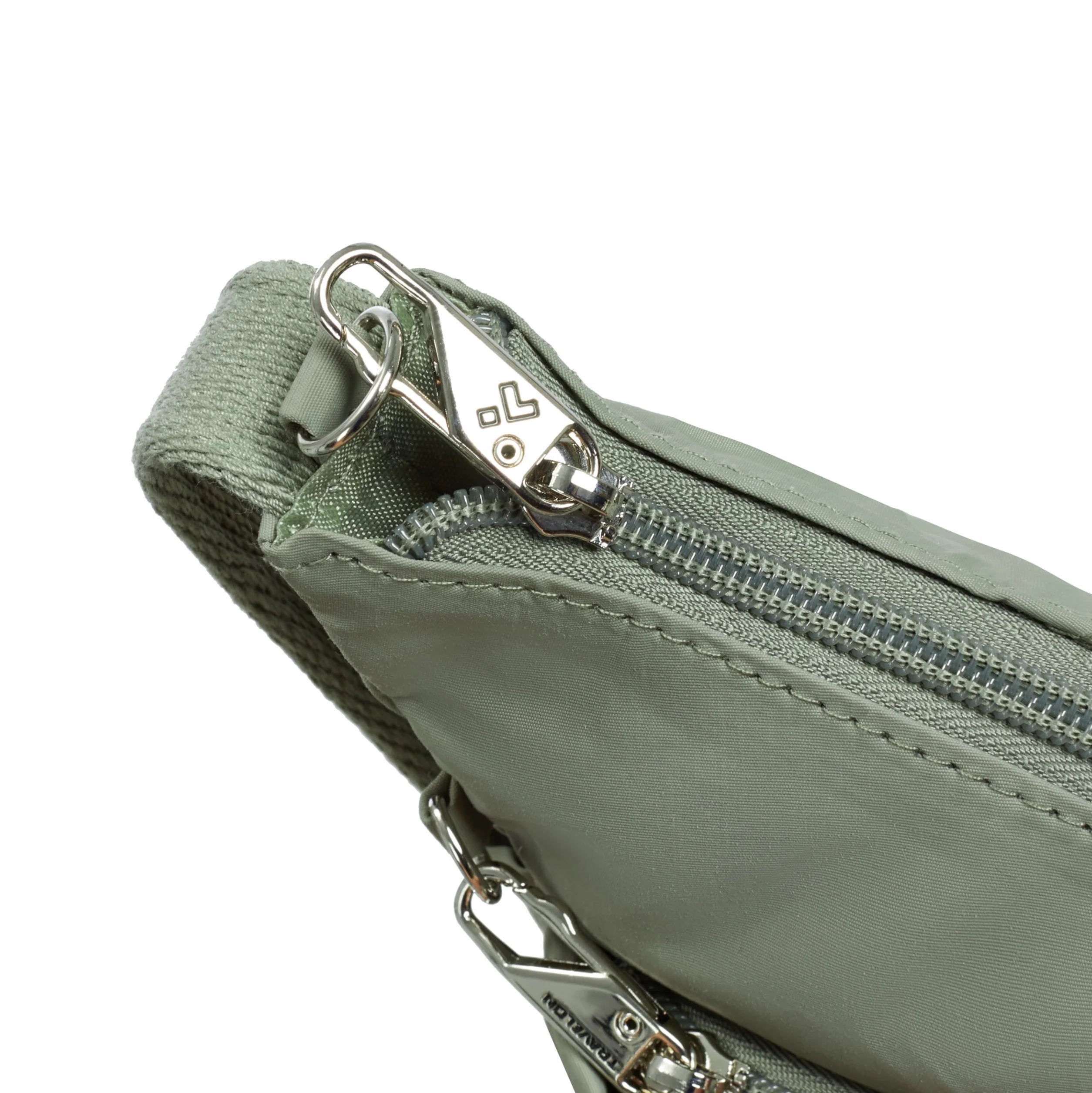 Travelon Unisex Anti-Theft Roam Medium Crossbody, Mech, 8"H(center) x 9.75"H(wing) x 11W x 3"D
