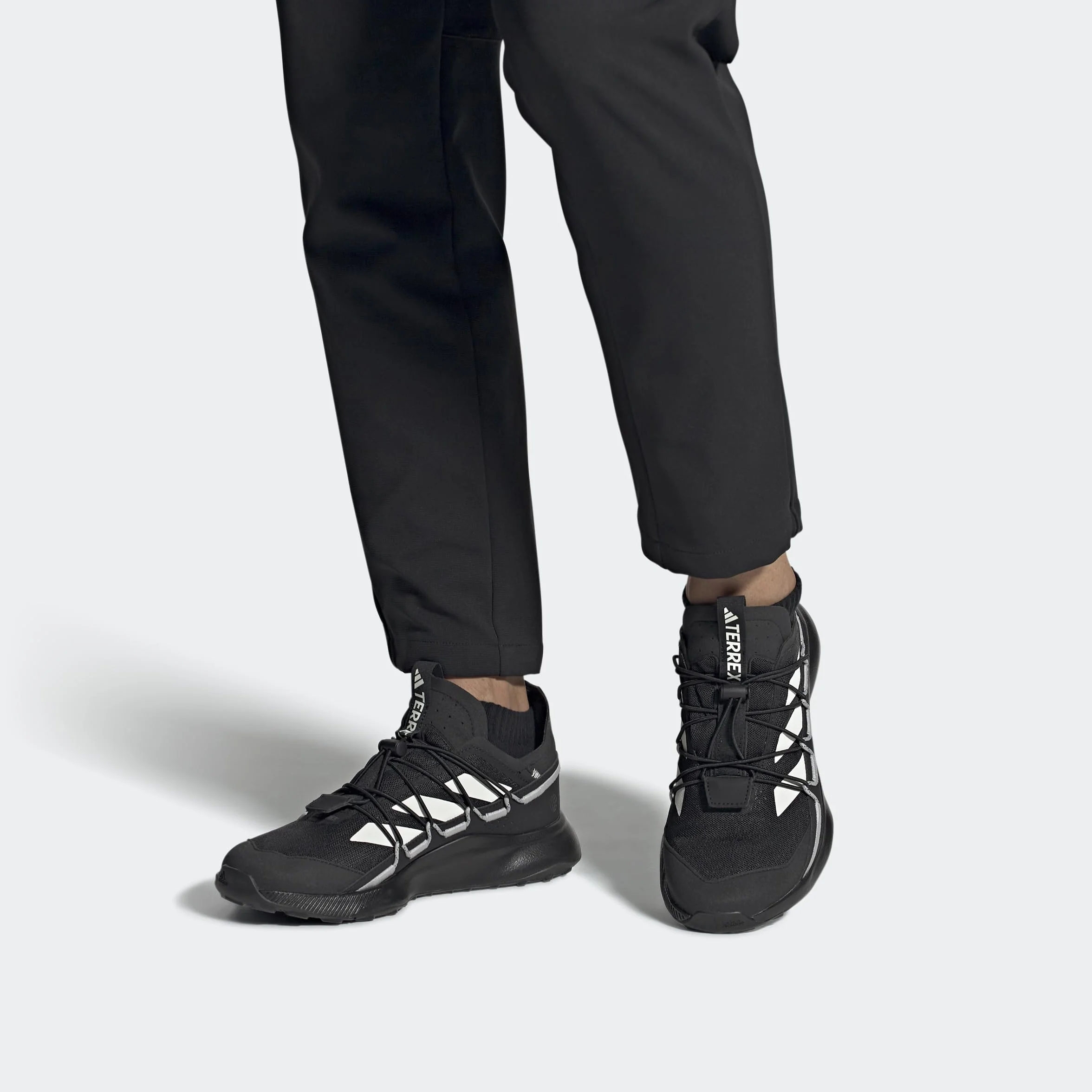 adidas Terrex Voyager 21 - Trampki Hiking Mężczyźni