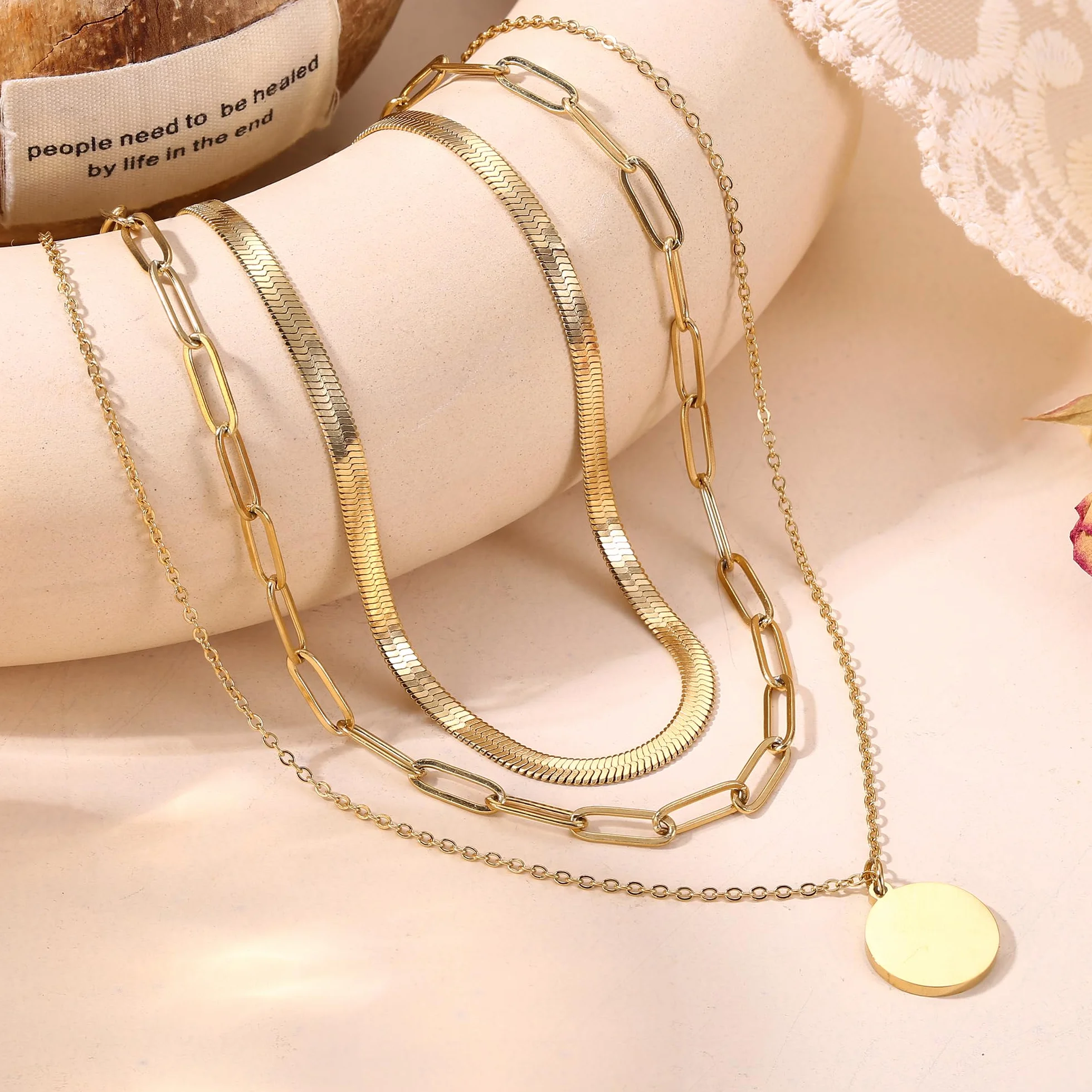 Adramata 3 szt. Naszyjnik damski ze stali nierdzewnej, pozłacany łańcuszek 14 K, regulowany naszyjnik choker do układania w stos, naszyjniki krzyżowe, sztuka, serce, naszyjniki damskie, złoty, srebrny