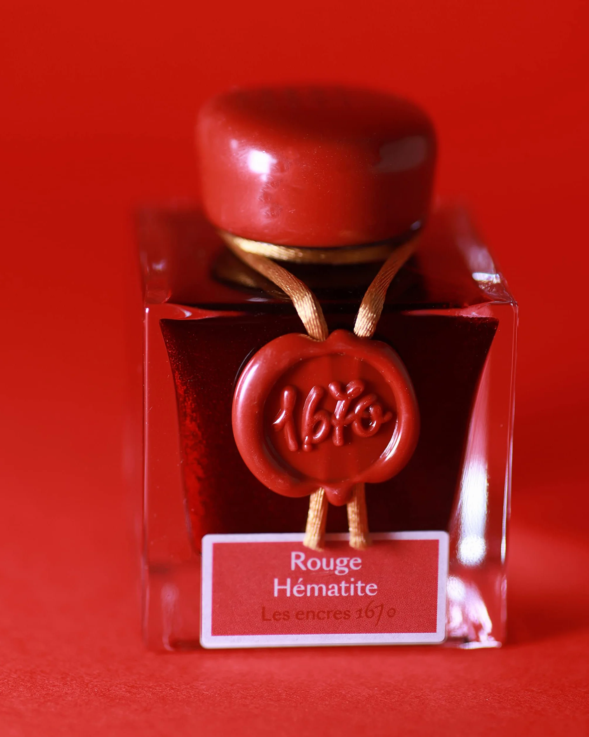 Jacques Herbin 15026JT – Butelka atramentu z drobinkami złota 1670 do pióra wiecznego, długopisu wiecznego, stalówki szklanej i obsadki – 50 ml, Hematytowa czerwień