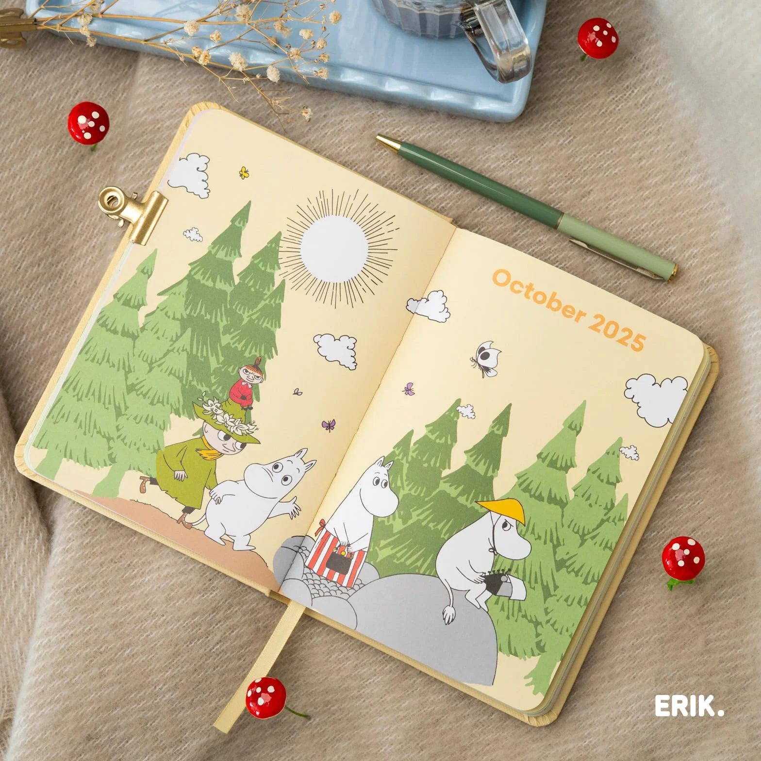 Grupo Erik Pocket Academic Diary 2025-2026 Week To View - Moomin Stationery | A6 Diary 2026 17 Month, Weekly Academic Planner 2025-2026 Mid Year | Moomins Gifts