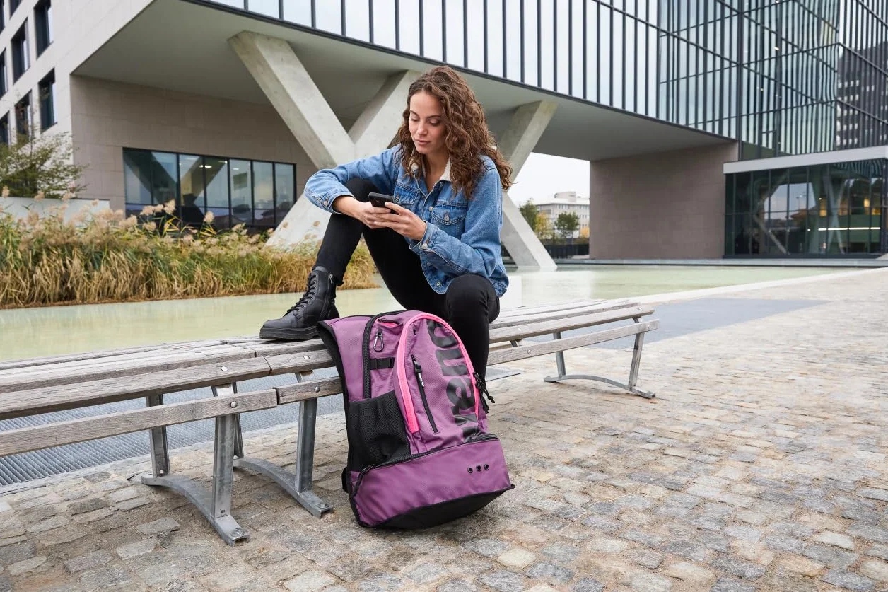 arena Fastpack 3.0 sportowy plecak na plażę, do studia fitness i sportu, torba podróżna z wodoodpornego materiału z wyściełanymi szelkami, kieszenią na buty i mokre ubrania, 40 litrów