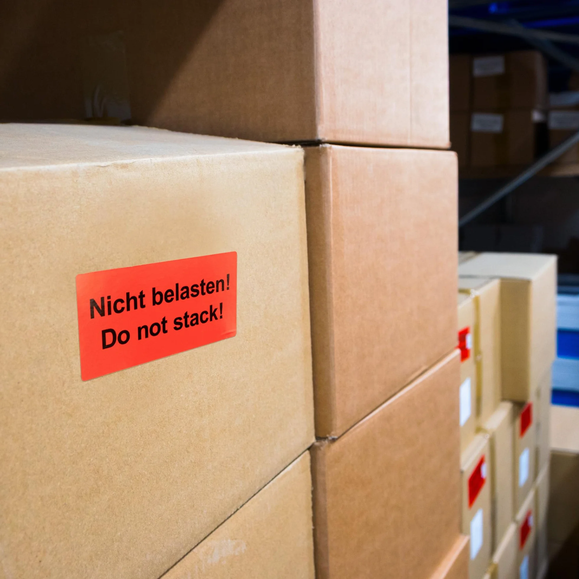 Etykiety ostrzegawcze na rolce 100 x 50 mm – 500 – nie obciążaj! Do not stack! – naklejki wysyłkowe – papier samoprzylepny – jaskrawoczerwony mocno przywierający – Wskazówka dotycząca wysyłki