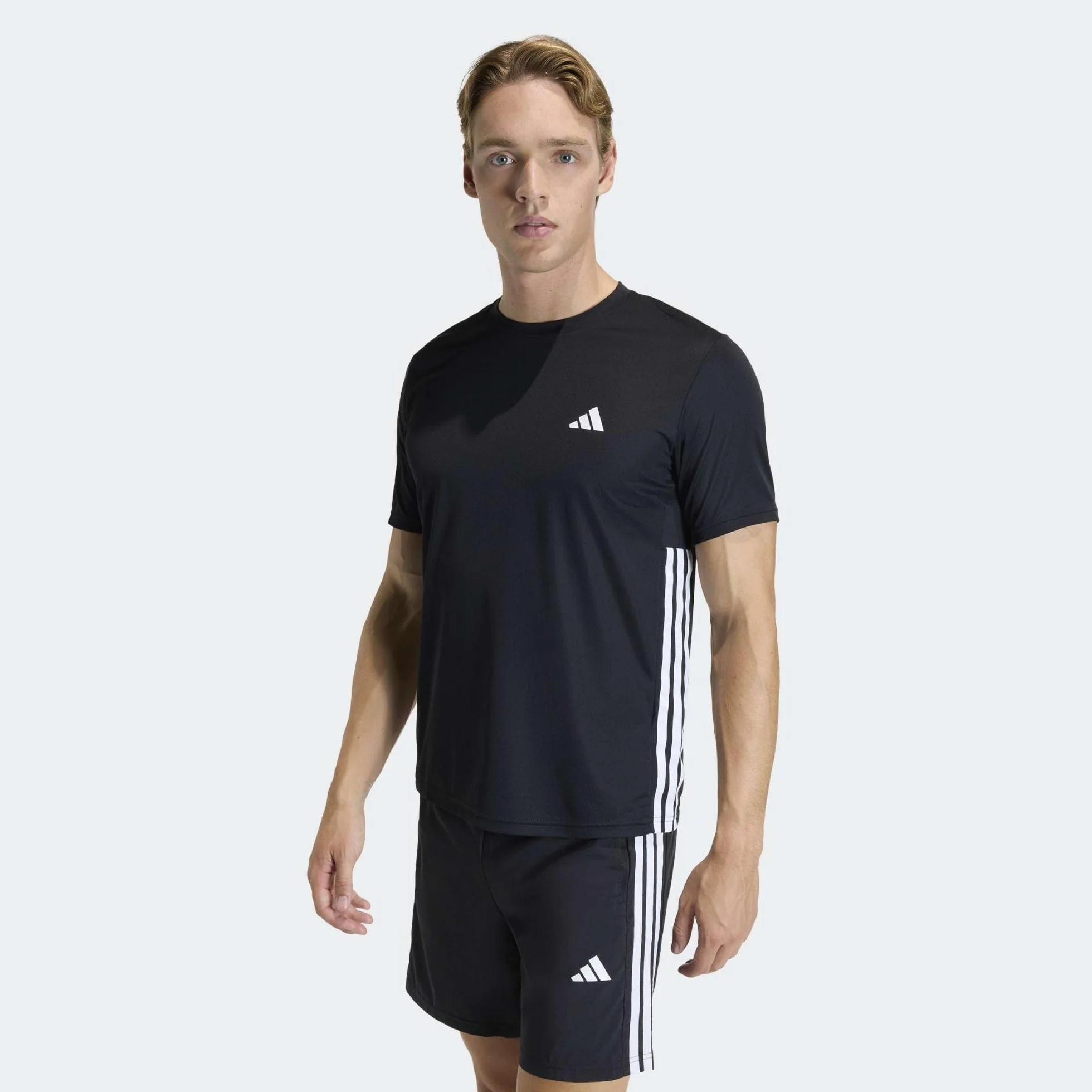 adidas Koszulka Mezczyzni Workout Essentials Base 3-stripes T-shirt