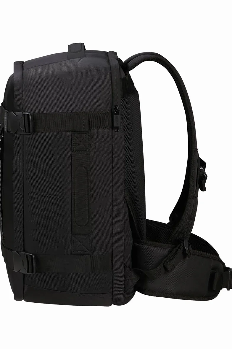 American Tourister Urban Track - Torba podręczna Ryanair 25 x 20 x 40 cm, 24.5 L, 0.50 kg, Bagaż podręczny, Plecak samolotowy S Underseater, Czarny asfaltowy