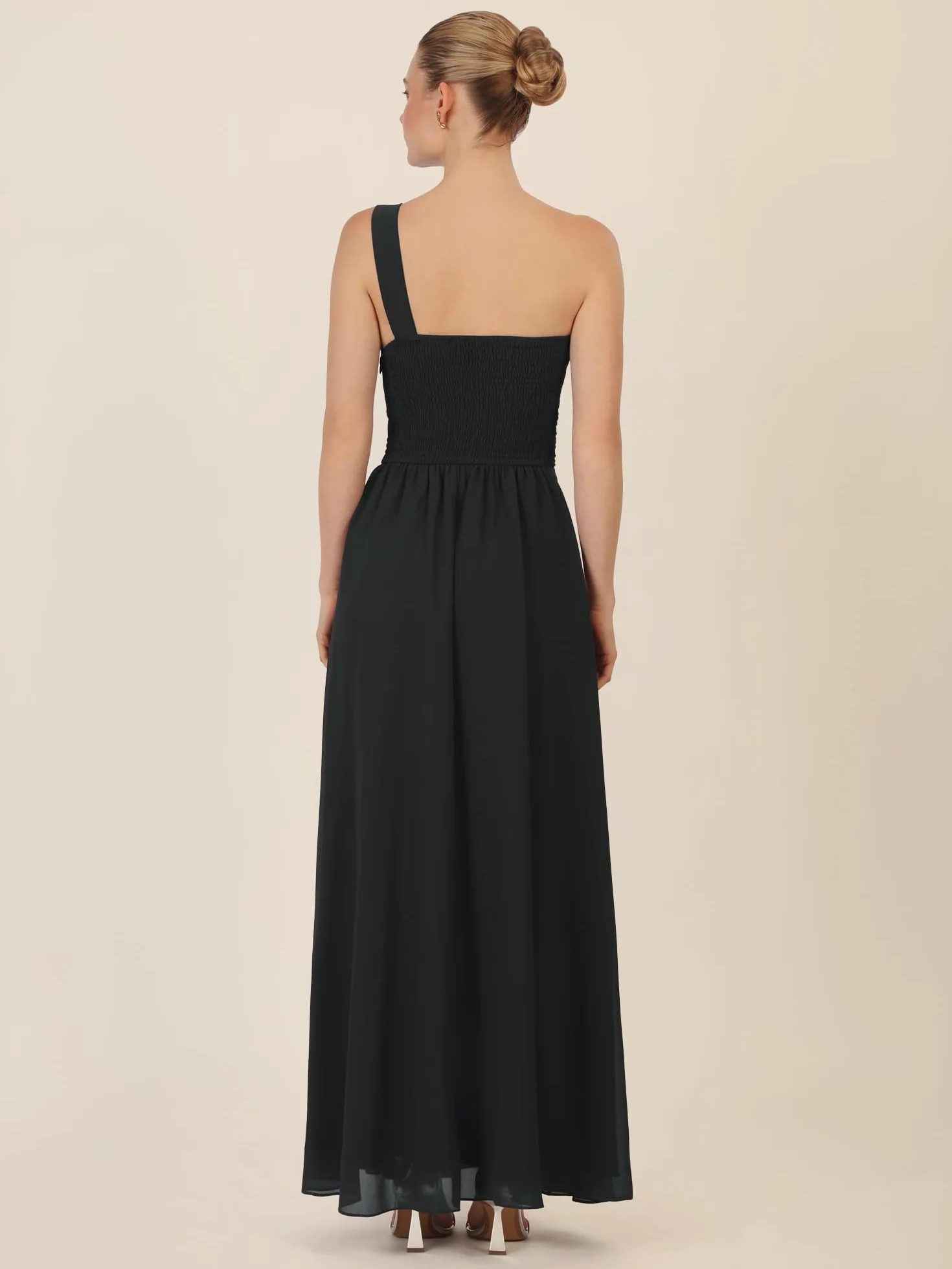Sukienka Kobiety One-shoulder Abendkleid