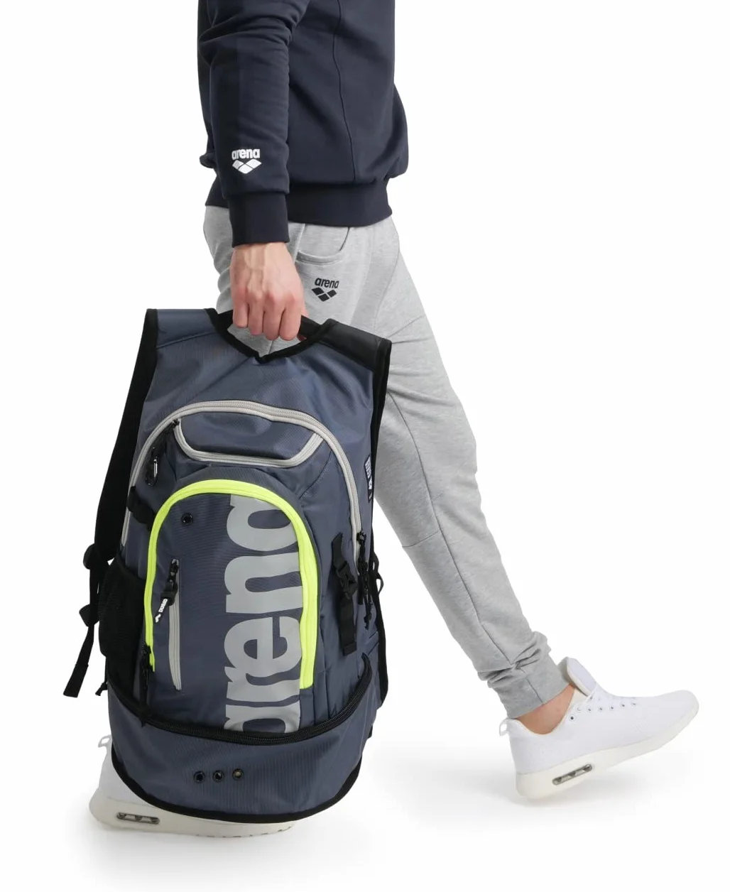 arena Fastpack 3.0 sportowy plecak na plażę, do studia fitness i sportu, torba podróżna z wodoodpornego materiału z wyściełanymi szelkami, kieszenią na buty i mokre ubrania, 40 litrów