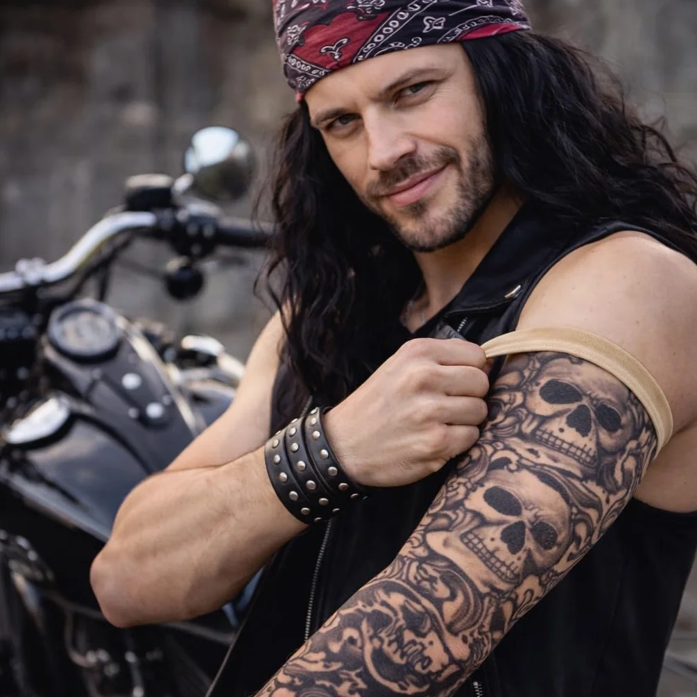 Kostimheld® tatuaż z rękawami z nylonu – łudząco prawdziwe – męskie – podkolanówki na karnawał i Halloween – rocker
