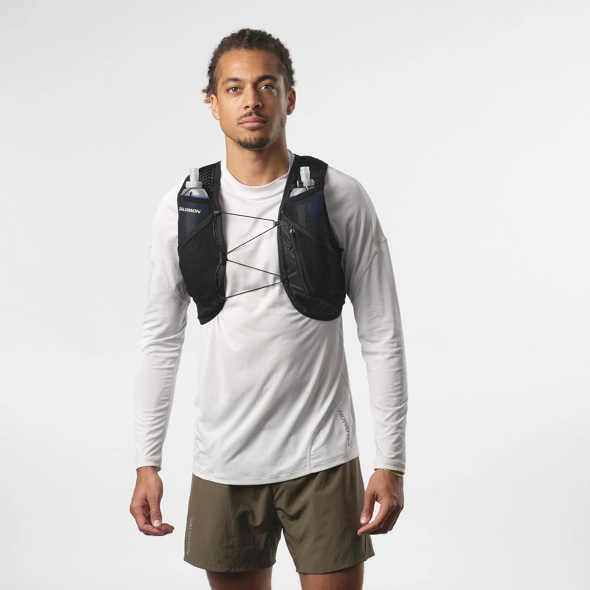 Salomon Active Skin 4 kompatybilna z piersiami, uniseks, kamizelka do biegania, szlak turystyczny, 4 l, precyzyjne dopasowanie, łatwy dostęp, precyzyjne dopasowanie i zoptymalizowane przechowywanie,