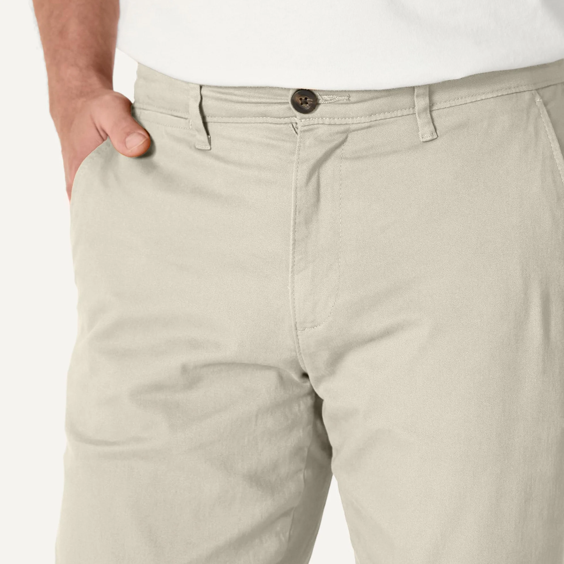 Amazon Essentials Mężczyźni Sportowe casualowe spodnie chinosy ze stretchem athletic fit (dostępne w wersjach Big i Tall)